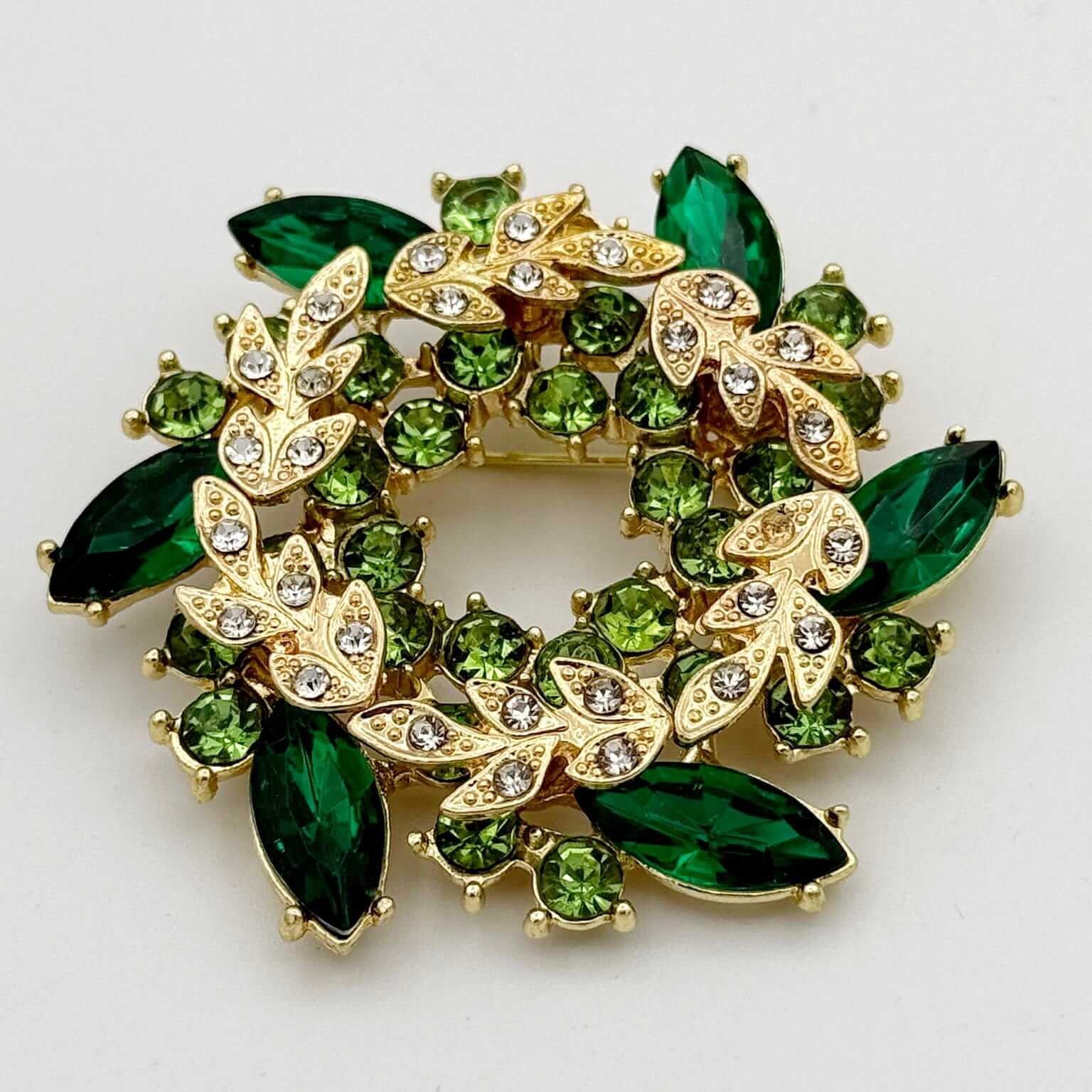 Green Crystal Wreath Brooch